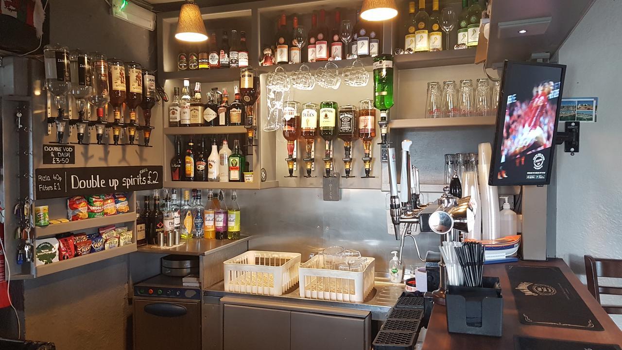 Glan-Neigr Bar Hotel Rhosneigr Luaran gambar
